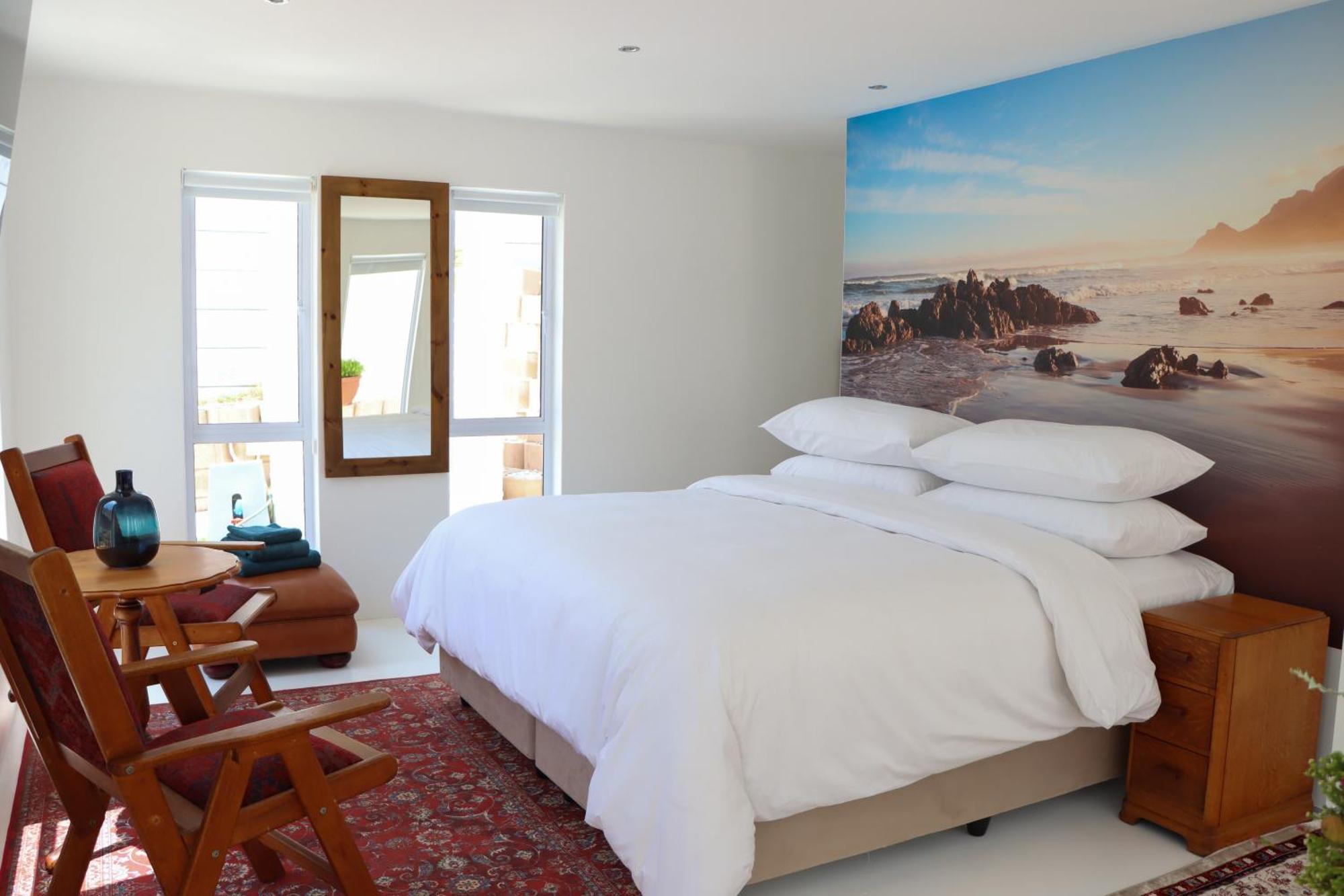 Nivenia Beach House Bettys Bay Exterior photo